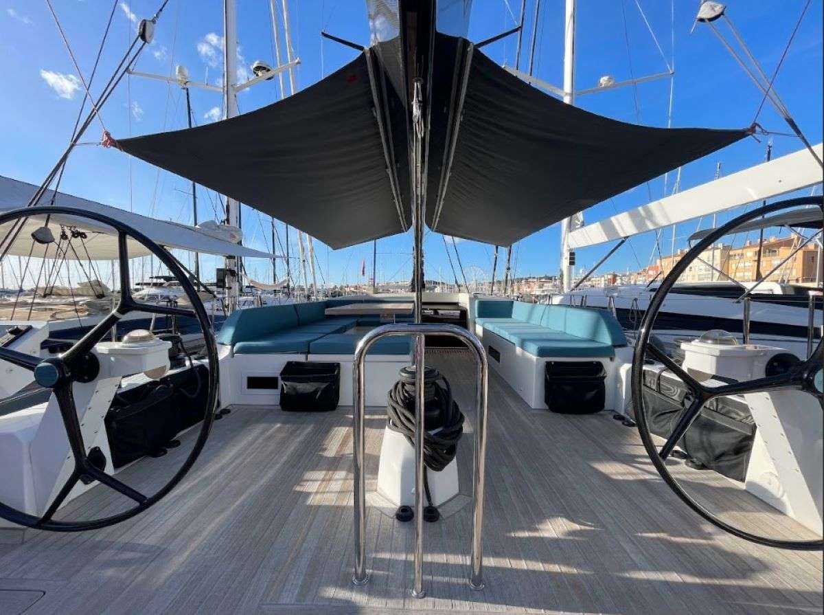 Sailing yacht CNB 66 for charter - deck