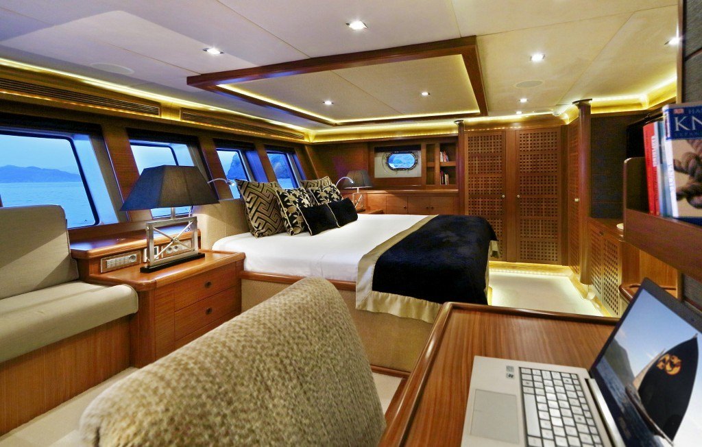 DAIMA yacht for charter - master cabin detail