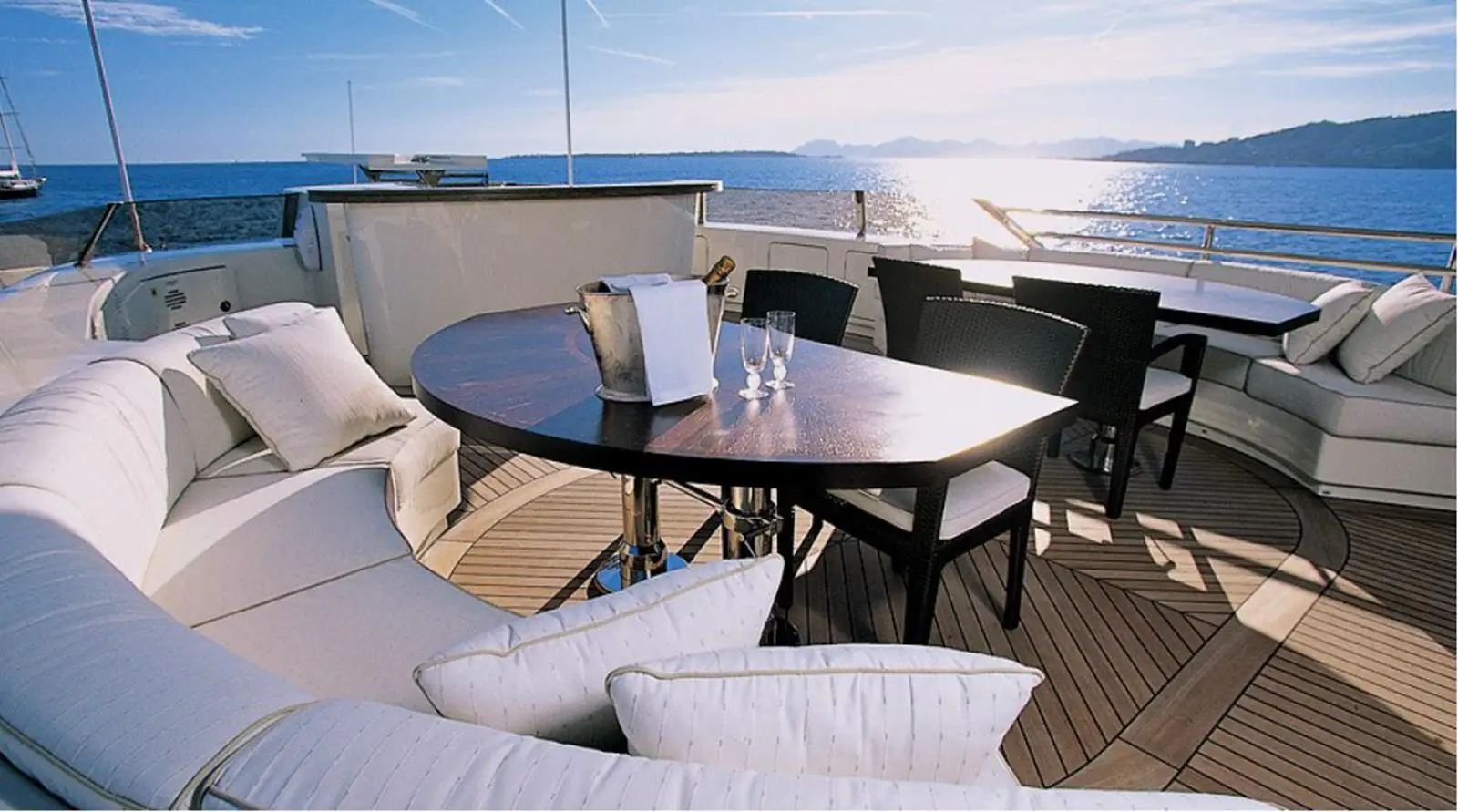 Penelope yacht for charter - cockpit