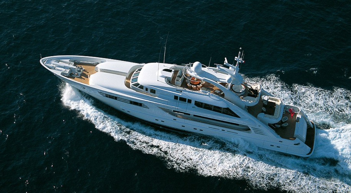 Penelope yacht for charter - under navigation