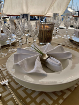 Table setting on STALCA