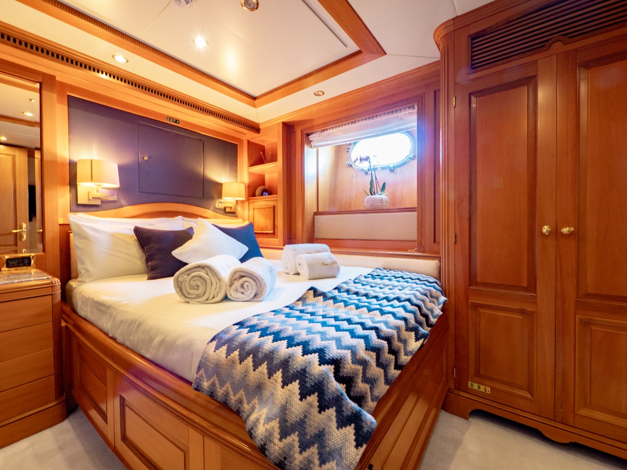 New Star - Benetti Tradition 100 - Guest cabin